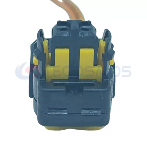 Auto Parts Seat Belt Plug Connector Black Waterproof Shell Suitable for Toyota 2-pin Female GRJ150